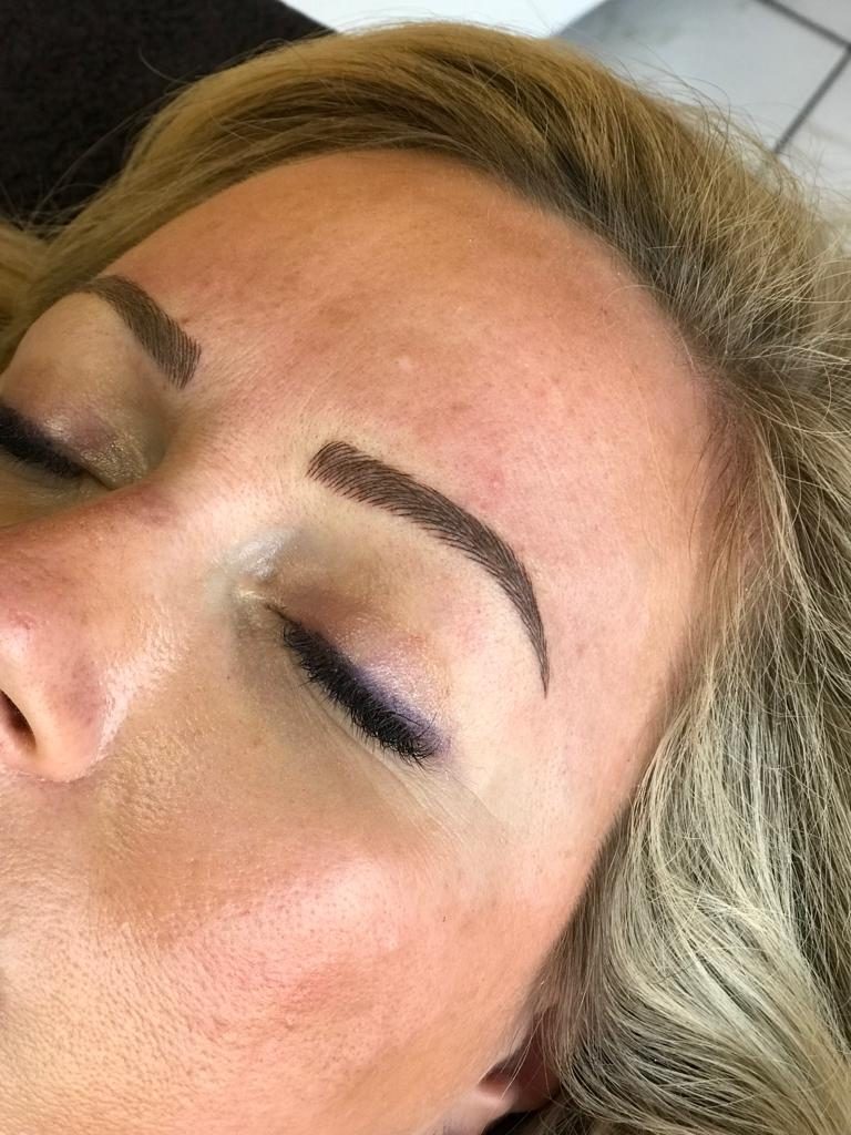 Microblading Studio Munchen Isartor Ihre Expertin Fur Augenbrauen